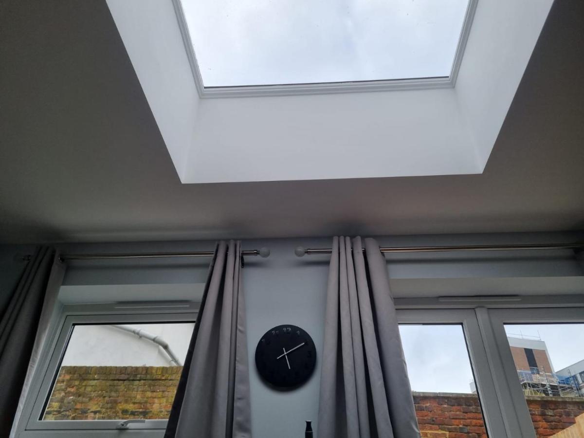 Serene Getaway Apartments Maidstone Exterior foto